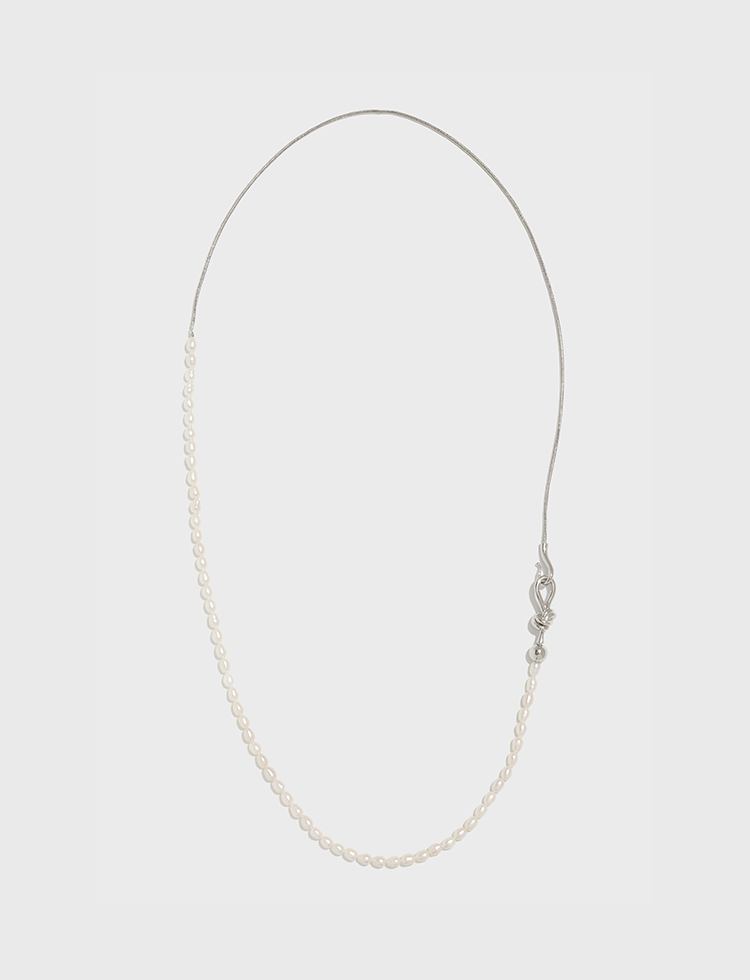 Freshwater Pearl and Metal Chain Knot Clasp Long Necklace