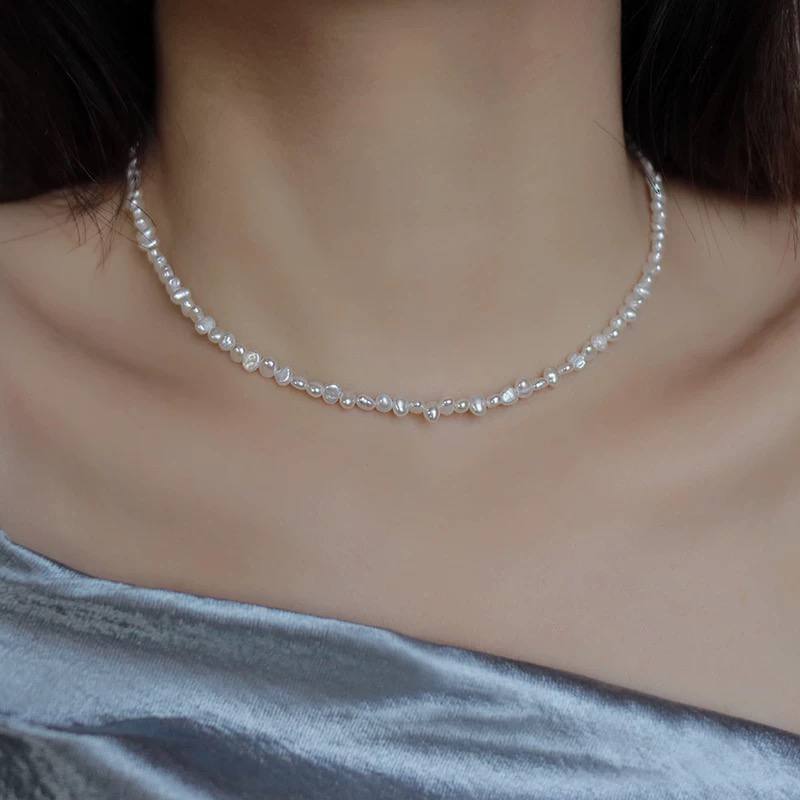 Natural Baroque Pearl Necklace – Irregular Silver Fragment Choker for Women