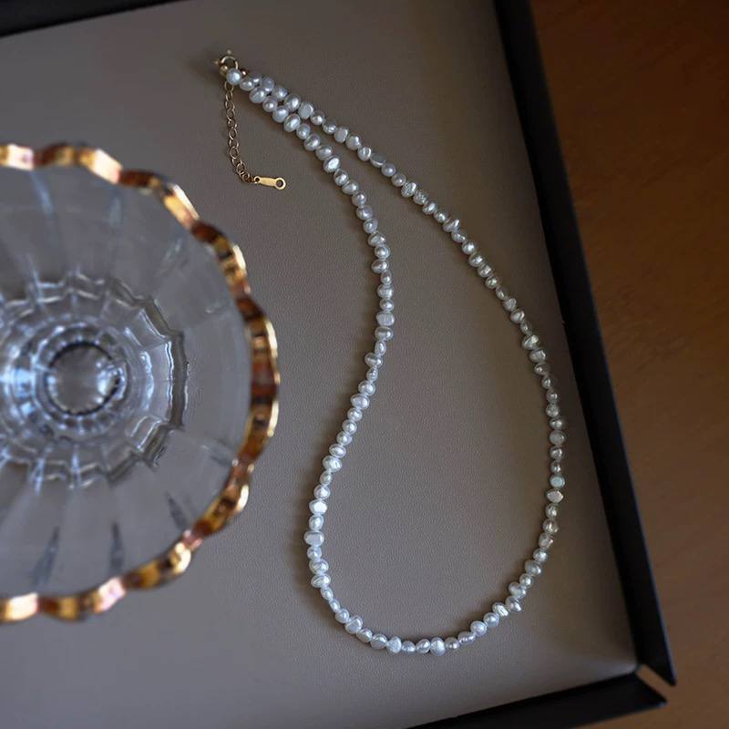 Natural Baroque Pearl Necklace – Irregular Silver Fragment Choker for Women